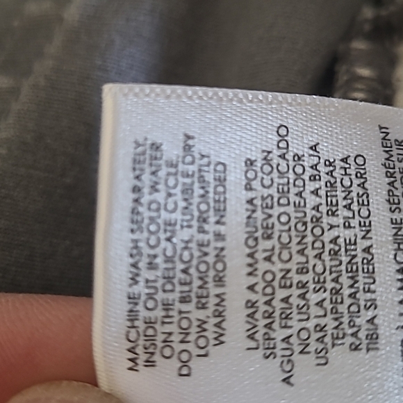 CAbi #3565 High Waist Skinny jeans Size 6 - Picture 7 of 8